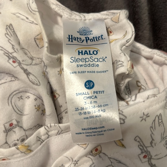 Harry Potter Halo swaddle sleep sack - Picture 3 of 3